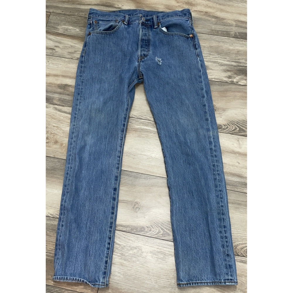 Levi's 501 Men Jeans 31x30 Denim Button Fly Straight Leg Distressed Light Wash‎
